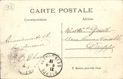 POSTAL Puteaux de la VENDIMIA el desarrollo militar/que se mueve de la libertad del dirigible con la tapa del zepelin del ayuntamiento