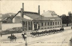 CPA Rueil Depart du 16eme aux ecoles de feu Militaria 
