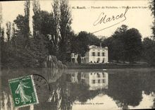 VINTAGE POSTCARD Rueil Manor of Richelieu Mirage in Lake