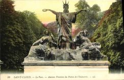 CPA Parc de Saint Cloud Le Parc Anciens Frontons du Palais de L Industrie