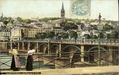 VINTAGE POSTCARD Park of Cloud Saint the Bridge and the City