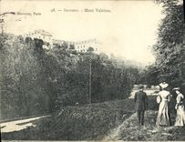 VINTAGE POSTCARD Suresnes Valerien Mount