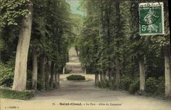 VINTAGE POSTCARD Holy Cloud the Park Gone of the Centaur