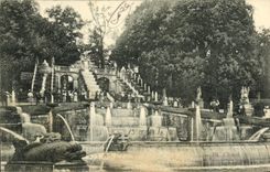 VINTAGE POSTCARD Saint Cloud Grandes Water Cascades