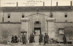VINTAGE POSTCARD Courbevoie Barracks of the 119eme Line Militaria Main entrance