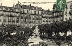 VINTAGE POSTCARD Levallois Perret Jardins of the Town hall the Statue has L Rise