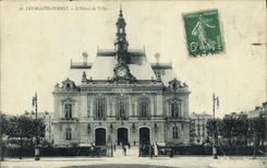 VINTAGE POSTCARD Levallois Perret L Town hall