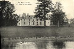 POSTAL Bruz de la VENDIMIA el castillo de Vau Gallard