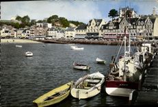 MODERN CARD Cancale the Port and the Hotels Boats