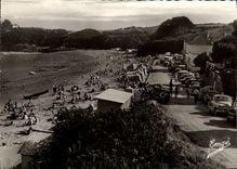 MODERN CARD Cancale the Beach of Port Sea