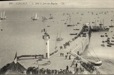 CPA Cancale Le Mole le Jour des Regates Bateaux