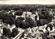 MODERN CARD Combourg the Castle and the Place
