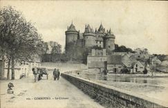 VINTAGE POSTCARD Combourg the Castle Coach Horse