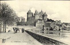 CPA Combourg Le Chateau Attelage Cheval
