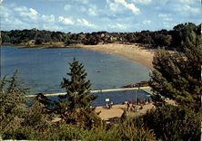CPM Dinard La Plage du Prieure San Piscine
