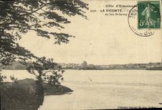 CPA La Vicomte Au loin St Servan 