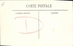 VINTAGE POSTCARD Dinard Beach and the Inhabitant of Saint Malo Child