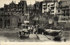 CPA Dinard L Embarcadere des Nouvelles Vedettes Bateaux