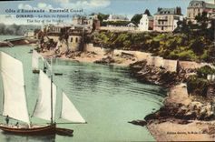 CPA Dinard La Baie du Prieure Bateau 