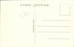 CPA Dinard L Arrivee Bateaux Les vedettes blanches 