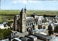 CPM Dol de Bretagne La Cathedrale