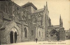 CPA Dol de Bretagne La Cathedrale