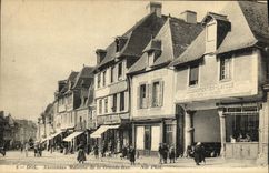 CPA Dol Anciennes Maisons de la Grande Rue
