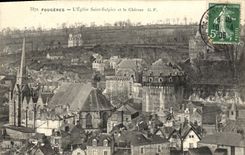 CPA Fougeres L Eglise Saint Sulpice et le Chateau