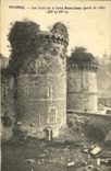 CPA Fougeres Les Tours de la Porte Notre Dame Porte de ville