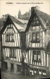 CPA Fougeres Vieilles maisons de la Place du Marchix