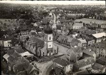 CPM Guichen Vue aerienne L eglise et lec entre