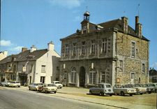 MODERN CARD Liffre the Town hall