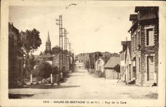 VINTAGE POSTCARD Moor of Brittany Street of the Station