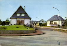 MODERN CARD Mordelles Street Of Ajones