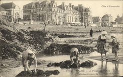 CPA Parame Plage du casino Enfants