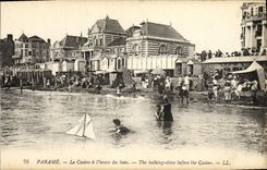 CPA Parame Le Casino a L Heure du Bain 