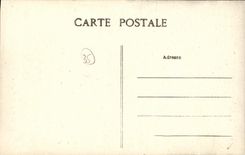 VINTAGE POSTCARD Pipriac L Church