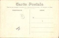 VINTAGE POSTCARD Interior Pipriac of L Church