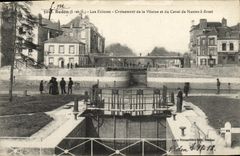 CPA Redon Les Ecluses Croisement de la Villaine et du Canal de Nantes a Brest