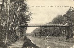 CPA Redon Le Canal Le Pont de la Fonderie