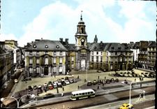 CPM Rennes L Hotel de Ville et la Place