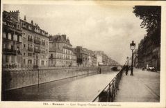 CPA Rennes Quai Duguay Trouin et Quai Lamennais