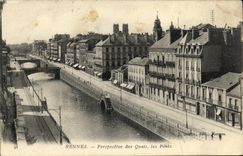 CPA Rennes Prespective des Quais les Ponts