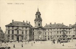 CPA Rennes L Hotel de Ville Tramway