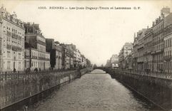 CPA Rennes Les Quais Duguay Trouin et Lamennais