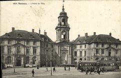 CPA Rennes L Hotel de Ville Tramway