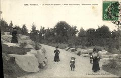 VINTAGE POSTCARD Rennes the Botanical garden Gone of the rocks New gardens Woman Children