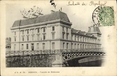 VINTAGE POSTCARD Rennes Facuite de Medecine chart precursor
