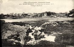 Pesca santa de Enogat de la POSTAL de la VENDIMIA en los ninos de las rocas