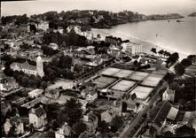 CPM Saint Lunaire Vue cerienne vers la Pointe du Decolle Tennis